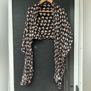 Long fashion scarf.